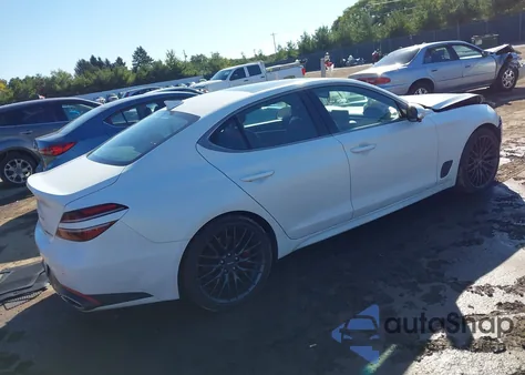 2022 Genesis G70 3.3T Awd Launch Edition z USA, uszkodzony, nr VIN KMTG14TE9NU082323